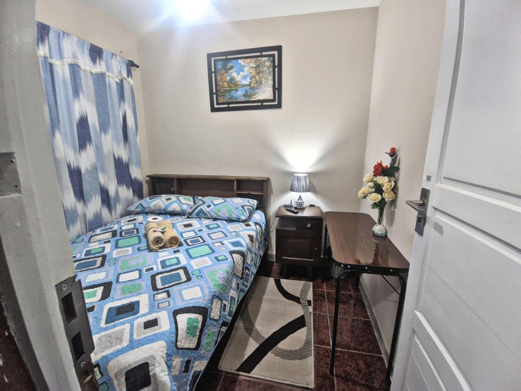 Residencial Moroni - Alojamiento En Cochabamba Bed & Breakfast Bagian luar foto